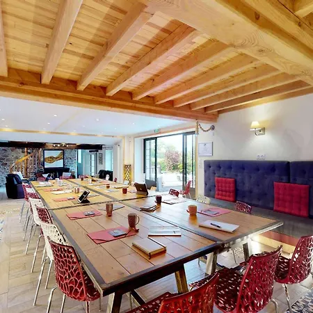 別荘 Duckerie 55 Pers 5 Jacuzzi, 15min