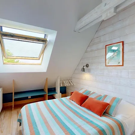 Duckerie 55 Pers 5 Jacuzzi, 15min